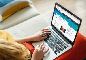 هل تتابع فقط... أم تصنع حوارًا؟ هذا ما يميزك على لينكدإن_cvplanet